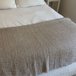 Woven Boucle Wrap, Throw Blanket, & Table Runner